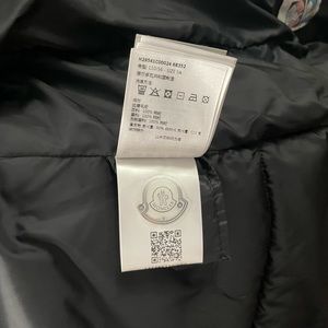 Girl Moncler Coat size 5T & Hat